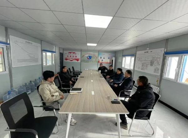 滕鴻儒董事長調研一滕建設集團齊齊哈爾機場項目